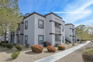 Photo #1: 2652546 Listing 