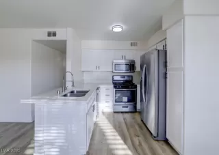 Photo #4: 2652565 Listing 