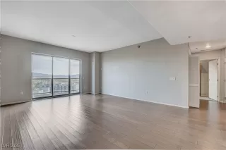 Photo #4: 2652574 Listing