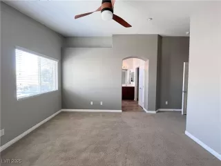 Photo #1: 2652578 Listing 