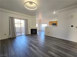 Photo #4: 2652626 Listing 