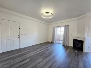 Photo #5: 2652626 Listing 