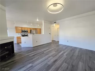 Photo #6: 2652626 Listing 