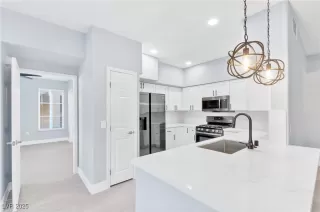 Photo #5: 2652627 Listing 