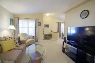 Photo #1: 2652681 Listing 