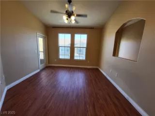 Photo #2: 2652685 Listing 