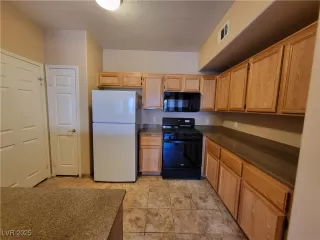 Photo #4: 2652685 Listing 