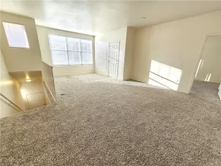 Photo #1: 2652698 Listing 