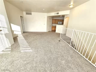 Photo #2: 2652698 Listing 