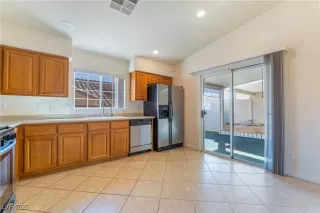 Photo #4: 2652739 Listing 