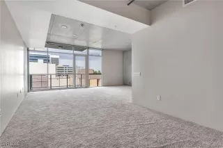 Photo #1: 2652749 Listing 