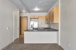 Photo #2: 2652749 Listing 