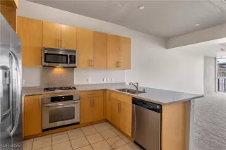 Photo #5: 2652749 Listing 