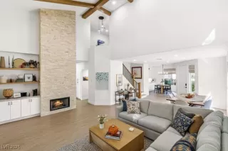 Photo #3: 2652752 Listing 