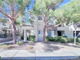 Photo #2: 2652759 Listing 