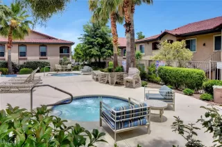 Photo #1: 2652775 Listing 