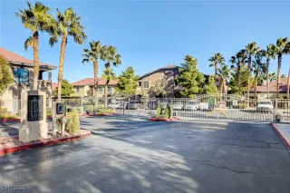 Photo #6: 2652775 Listing 