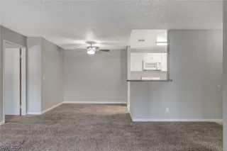 Photo #6: 2652797 Listing