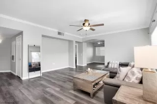 Photo #2: 2652801 Listing 