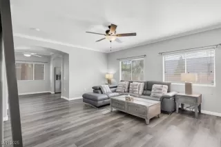 Photo #3: 2652801 Listing 