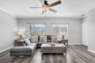 Photo #6: 2652801 Listing 