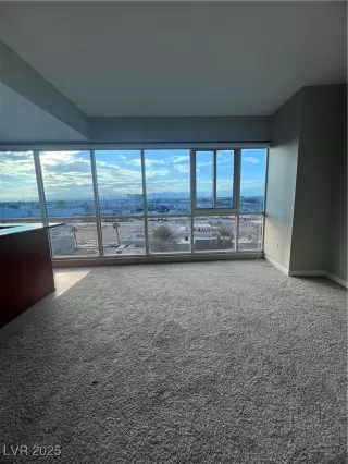 Photo #4: 2653829 Listing 