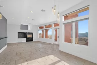 Photo #5: 2653834 Listing