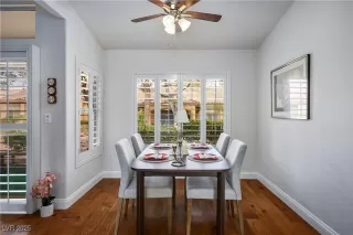 Photo #2: 2653908 Listing 