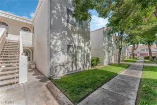 Photo #2: 2653930 Listing