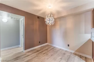 Photo #6: 2653958 Listing 