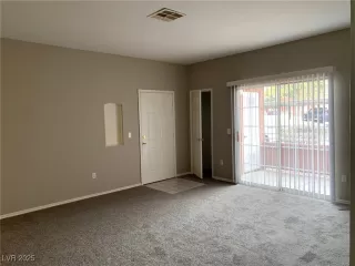 Photo #1: 2653980 Listing 