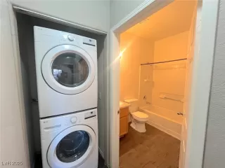 Photo #5: 2653980 Listing 