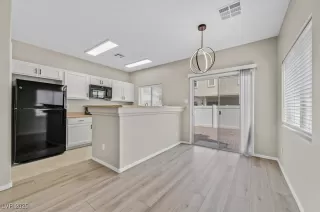 Photo #4: 2653999 Listing 