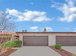 Photo #1: 2654016 Listing