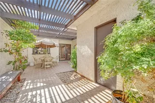 Photo #5: 2654016 Listing