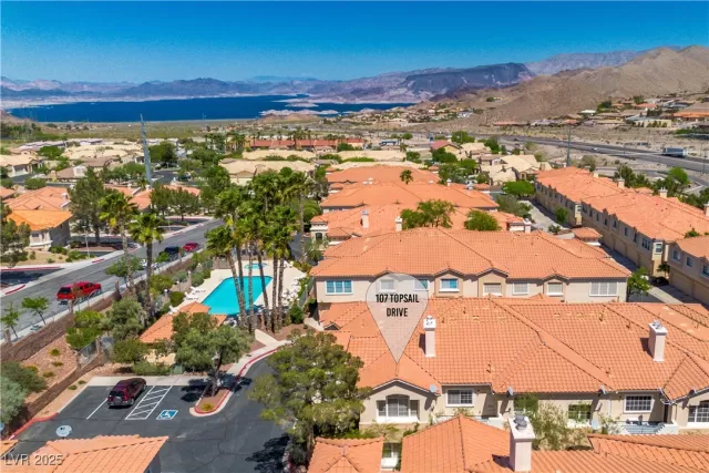 MLS: 2654052 Condo For Sale