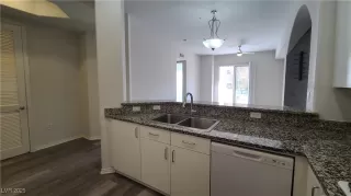 Photo #5: 2654094 Listing 