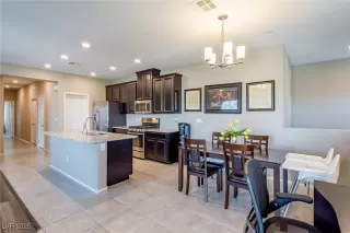 Photo #4: 2654105 Listing 