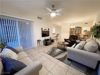 Photo #4: 2654119 Listing 