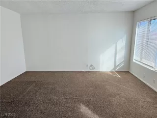 Photo #6: 2654122 Listing 