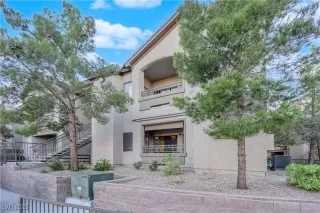 Photo #2: 2654163 Listing