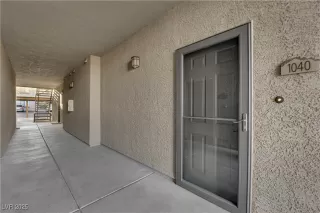 Photo #5: 2654163 Listing