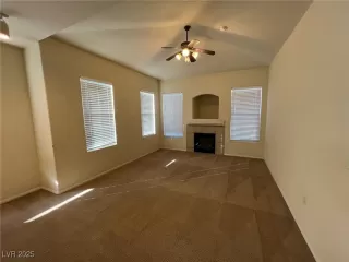 Photo #4: 2654173 Listing 