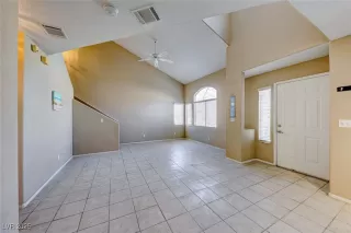 Photo #1: 2654194 Listing