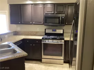 Photo #5: 2654218 Listing 