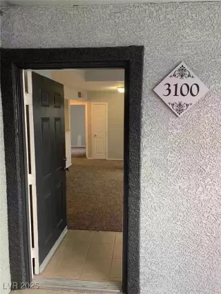 Photo #1: 2654284 Listing 