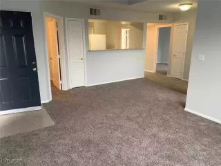 Photo #3: 2654284 Listing 