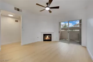 Photo #3: 2654297 Listing