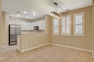 Photo #4: 2654329 Listing 