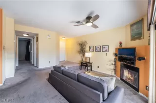 Photo #2: 2654349 Listing